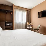 Anusca Palace 4*