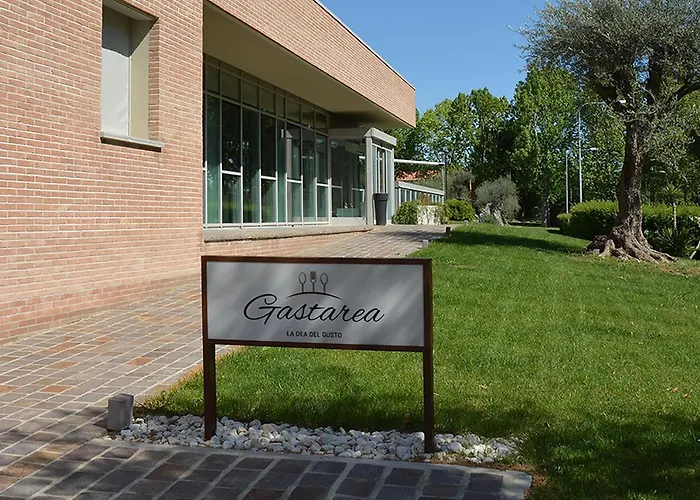 Anusca Palace Hotel Castel San Pietro Terme