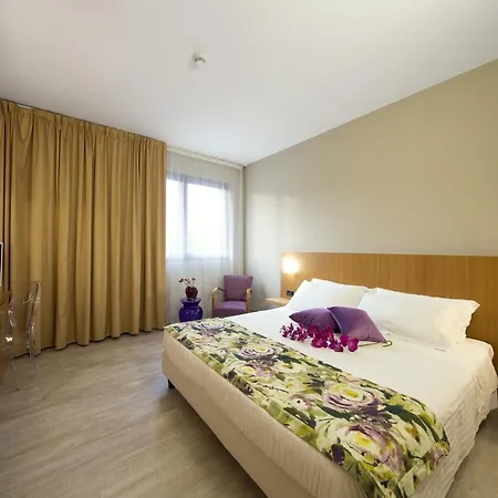 Anusca Palace Hotell Castel San Pietro Terme