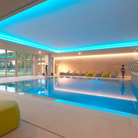 Hotel Anusca Palace 4*