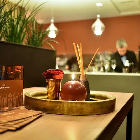 Hotell Anusca Palace 4*